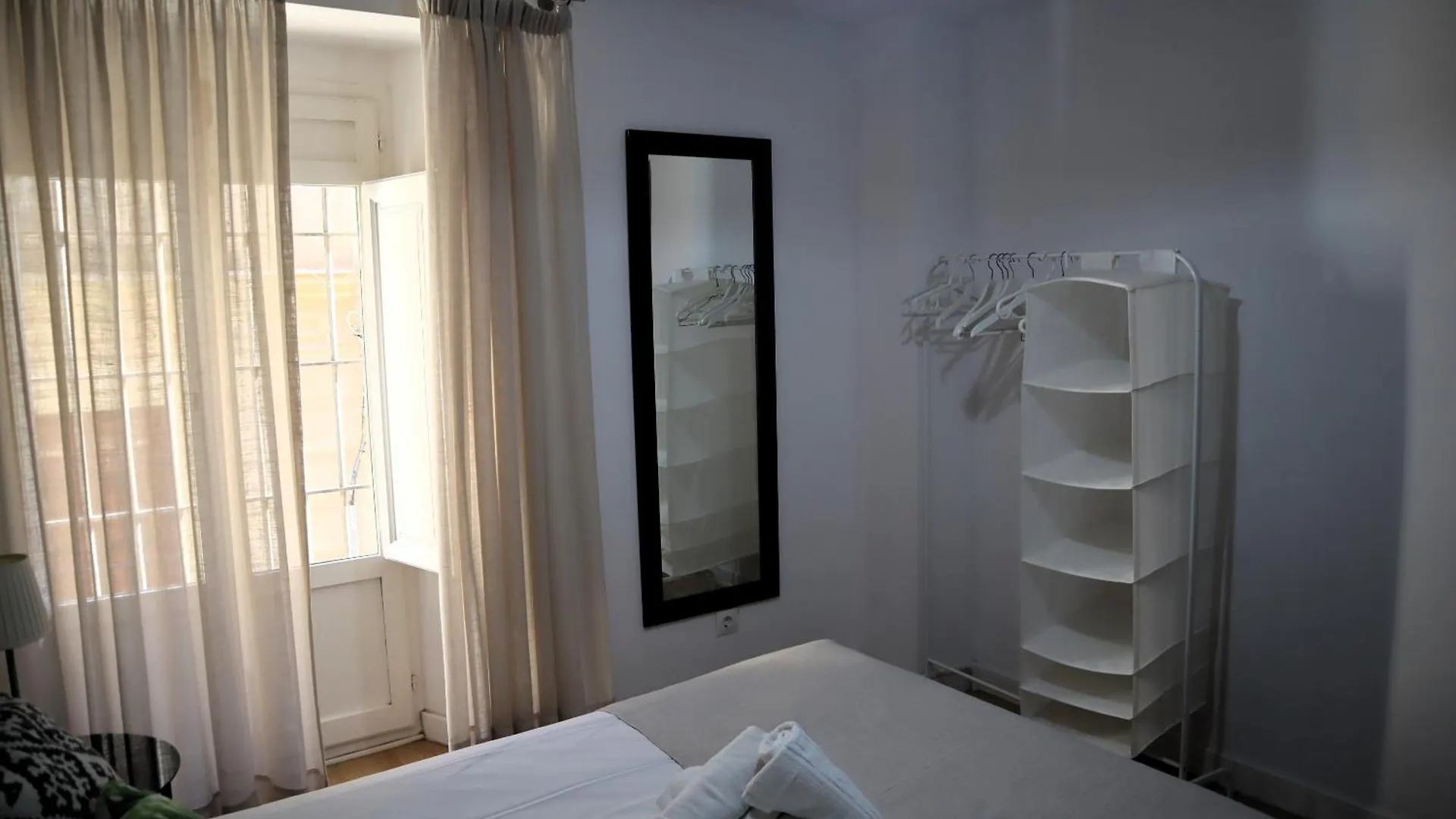 Merced10 1A Málaga Apartamento